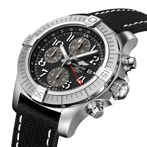 breitling avenger gmt 45 review|avenger chronograph gmt 45.